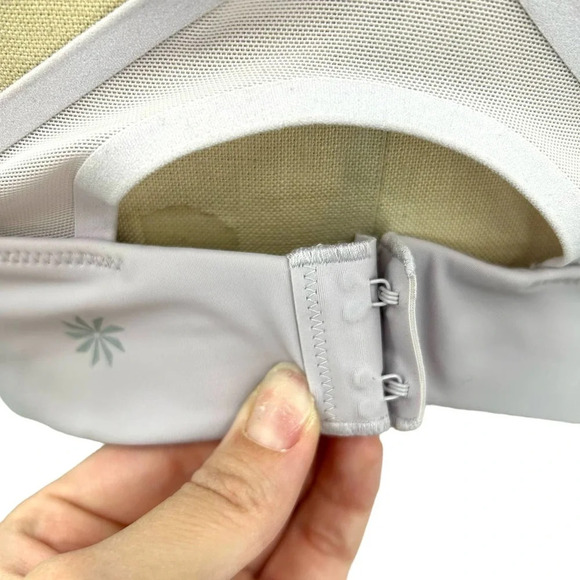 Athleta Advance Bra‎ B-G Light Purple Size 38C - Picture 6 of 8